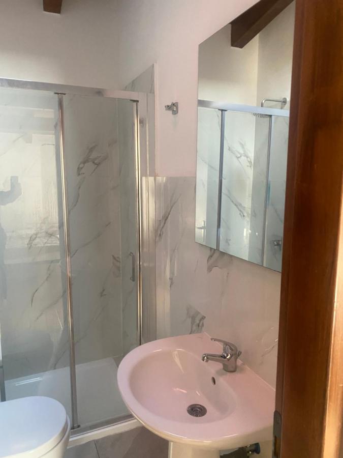 Mrhostel Milano Luaran gambar