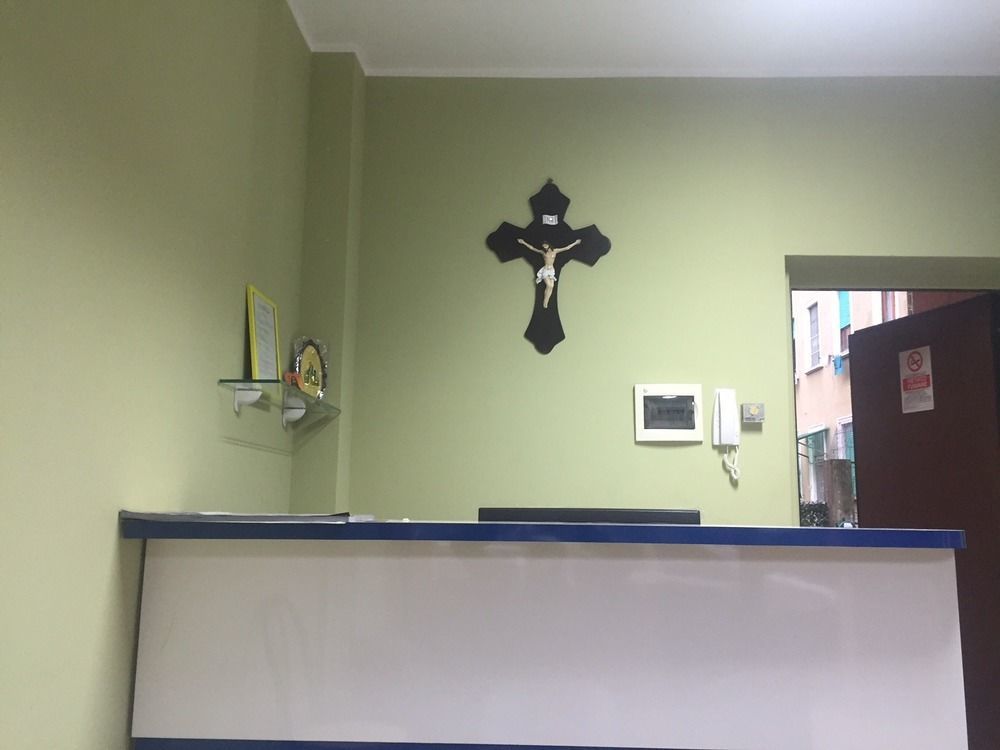 Mrhostel Milano Luaran gambar