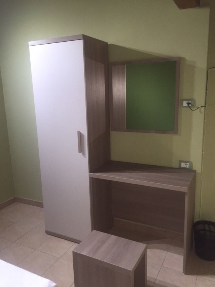 Mrhostel Milano Luaran gambar
