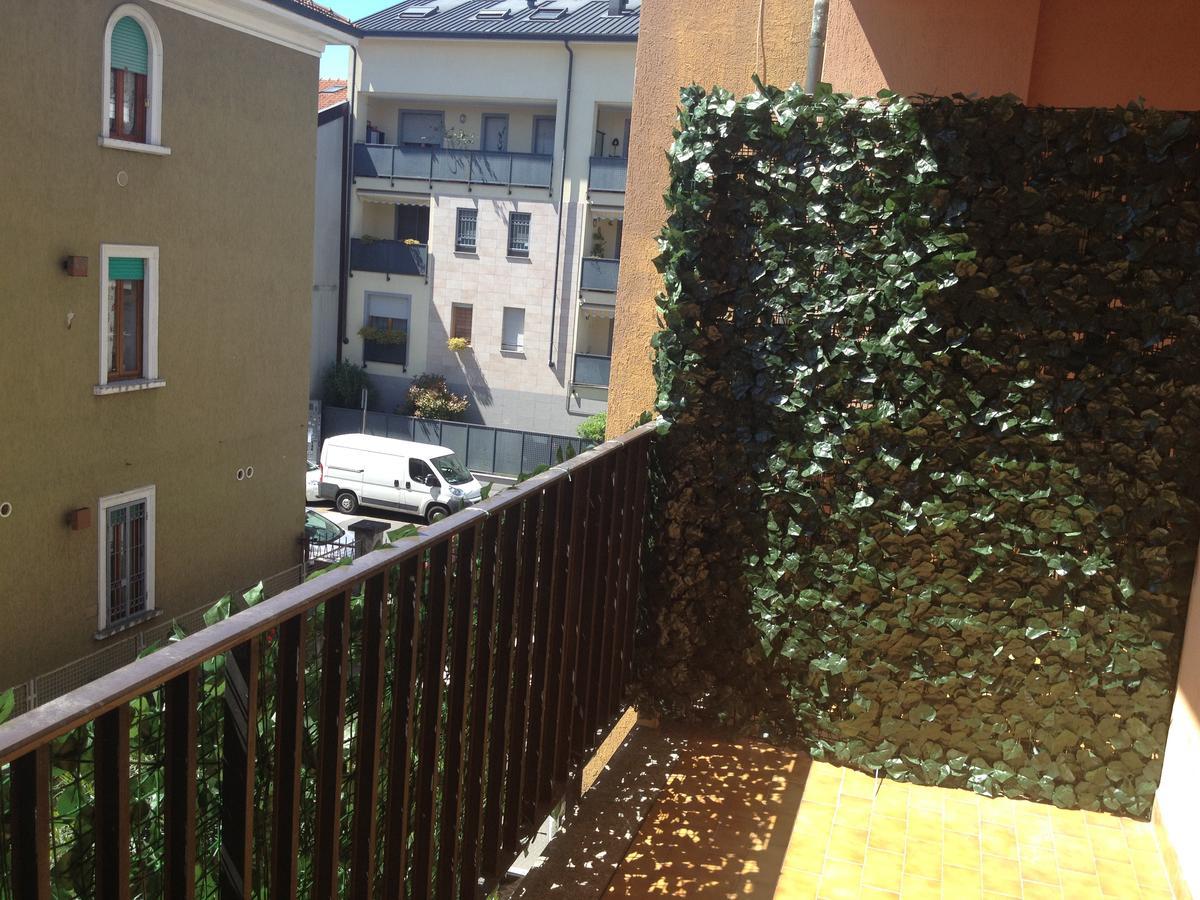 Mrhostel Milano Luaran gambar