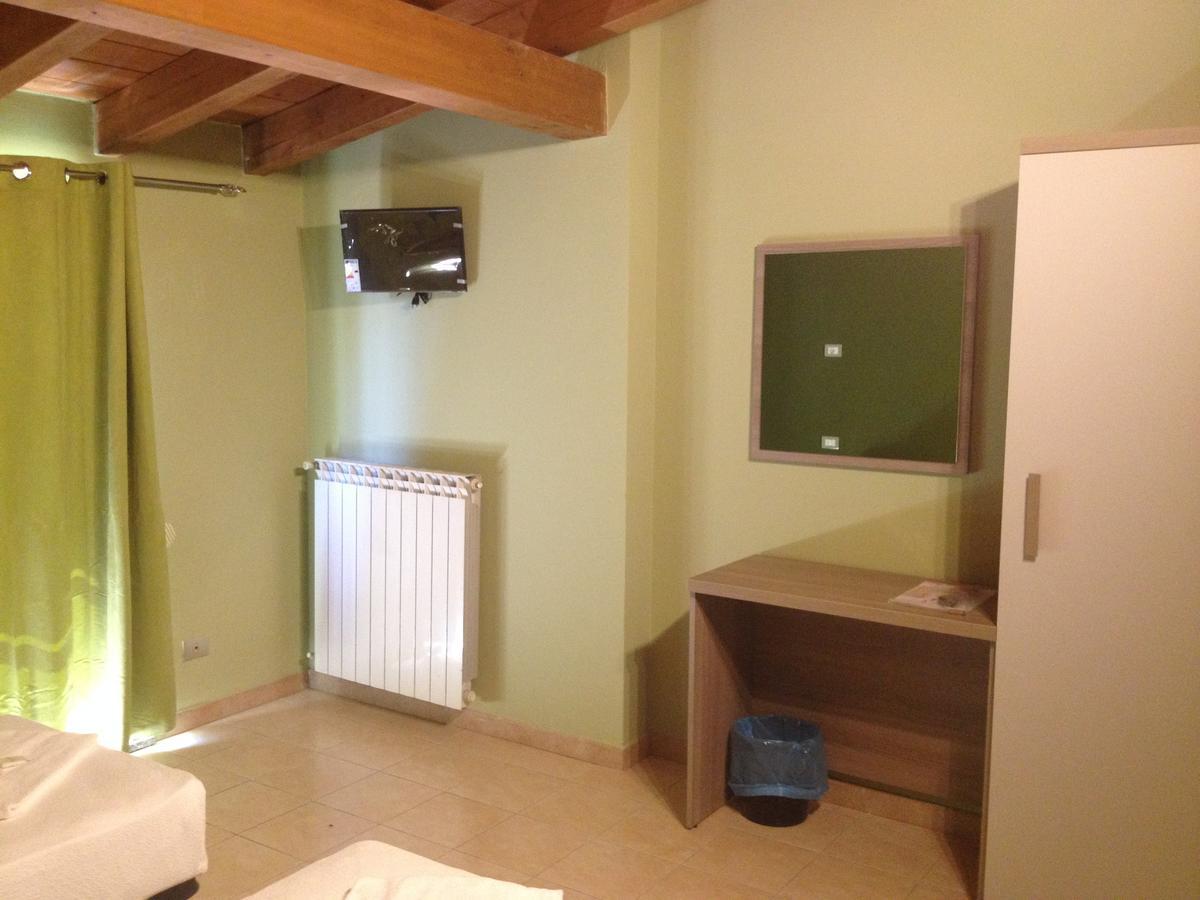 Mrhostel Milano Luaran gambar