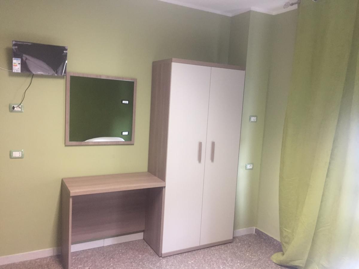 Mrhostel Milano Luaran gambar